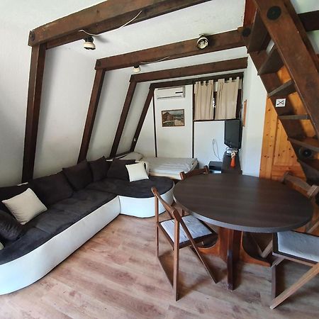 Mandel Fahazak Hotel Paloznak Kamer foto
