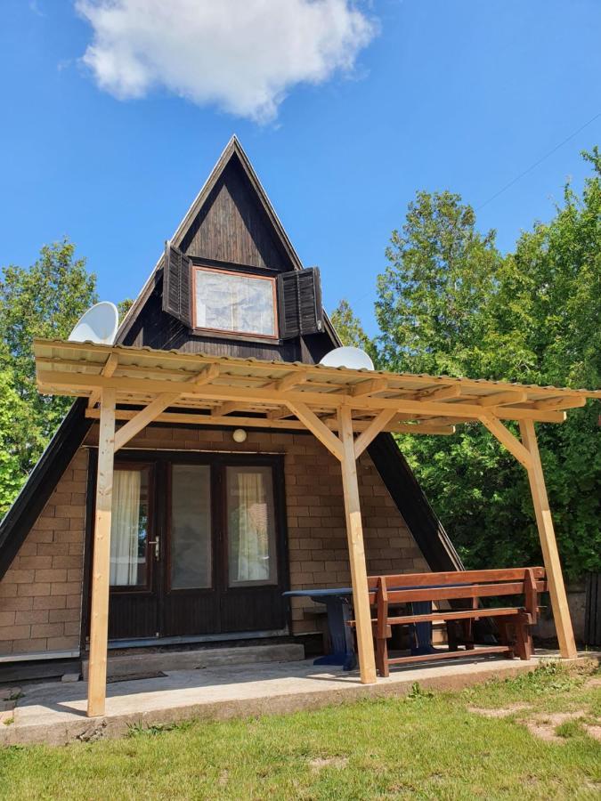 Mandel Fahazak Hotel Paloznak Buitenkant foto